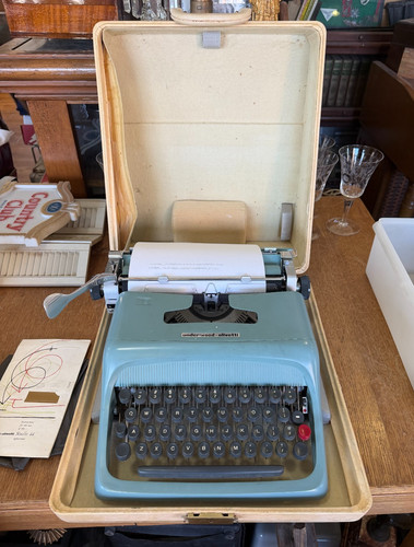 Vintage underwood olivetti - vintage,