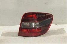 1649061200 faro posteriore