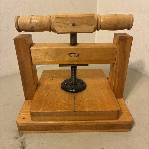 Antica pressa per - antica, rilegatura
