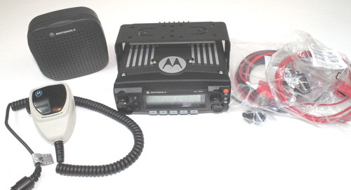 Motorola xtl2500 900 mhz radio - motorola,