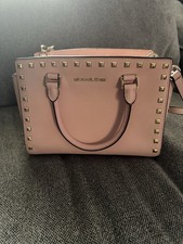 Michael Kors Medium Leather