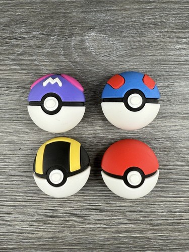 Pokemon printed pokeball - 3d,