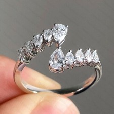 2.36 TCW Pear Moissanite