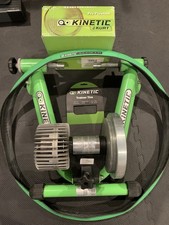 Pacchetto macchina stradale Kurt Kinetic (set pneumatici e spiedini volano