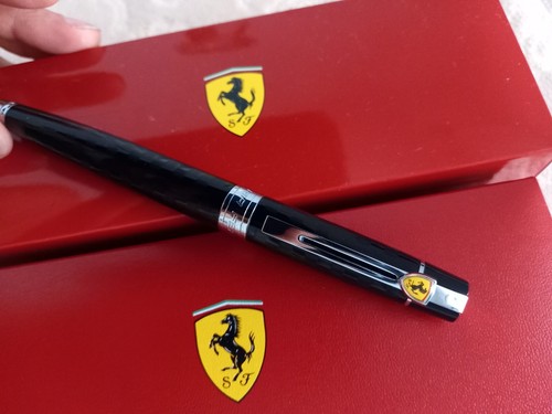 Penna sfera ferrari - a,