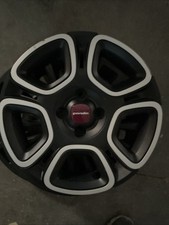 1 COPPA RUOTA FIAT PANDA HYBRID  15" COPRICERCHIO BORCHIE  CON PICCOLO SEGNO