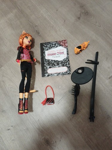 Bambola monster high toralei - high,