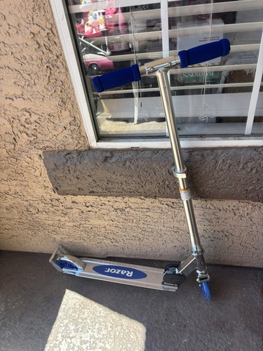 Razor kick scooter - razor,