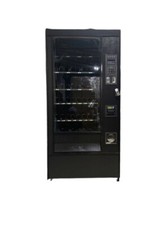 Distributore automatico snack