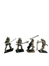 Nehwon’s Ghoul con lance e