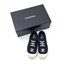 Chanel rarità Y2K sneaker