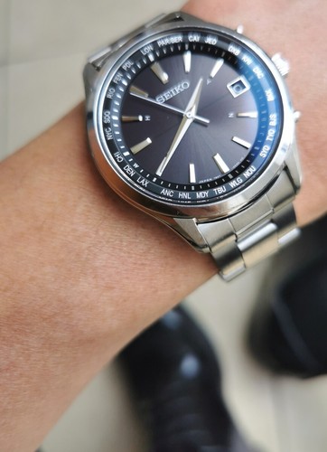 Orologio solare radiocomandato