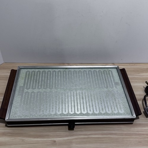 Vtg salton hotray - salton,