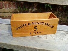 Scatola portaoggetti in legno