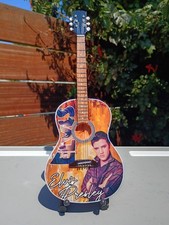 Elvis Presley • Mini chitarra esclusiva