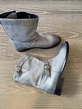 Autentici stivaletti di lusso