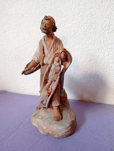 Pescatore terracotta policroma