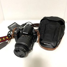Nikon D3000 kit obiettivo