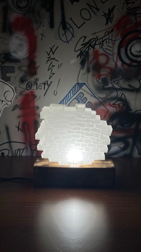 Luce oltre muro - oltre, al