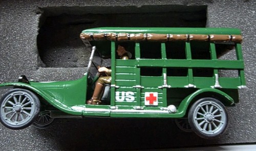 Britains 41110 dodge ambulance - britains,