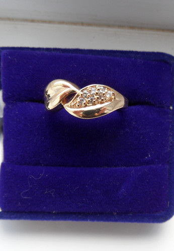 Anello gioiello colore - colore, con