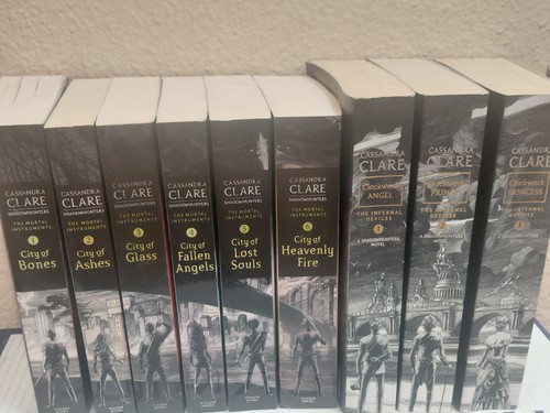 Cassandra clare mortal - clare,