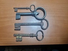 ) LOTTO 4 CHIAVI Antiche IN FERRO 