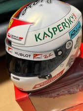 Casco Sebastian Vettel Ferrari