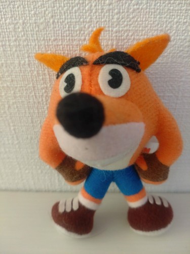 Crash bandicoot keychain plush - bandicoot,