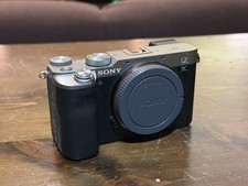 Sony Alpha a7C 24,2MP Fotocamera EVIL - Argento (Solo Corpo)