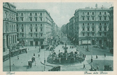 Napoli piazza della borsa - napoli,