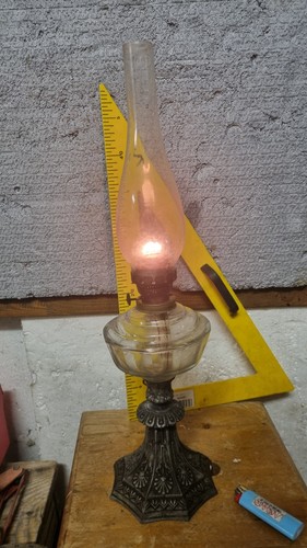 Lampada petrolio antica - a,