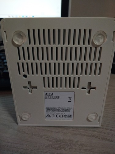 Router board5x gigabit - router,