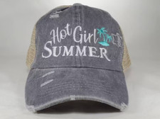 Cappello berretto donna coda