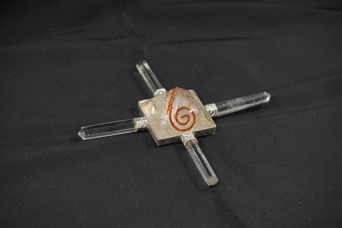 Orgonite piramide quarzo - piramide,