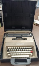 macchina da scrivere olivetti lettera 35 1975 Vintage