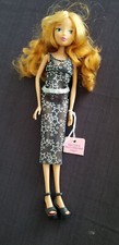 Winx Club Musa bambola collezione capelli biondi vestito stella con cintura tacchi alti RARA HTF