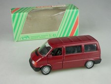 Schabak 1/43 VW Caravelle