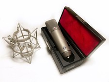 Neumann U87 versione vintage