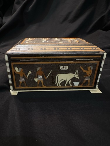 Vintage egyptian mother - vintage, of