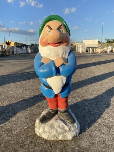 Statua brontolo nano - nano, nani