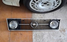 Mascherina anteriore con fendinebbia Carello Opel Kadett D 1983