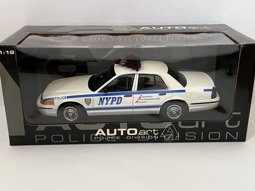 Autoart 72703 ford crown - autoart,