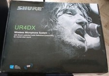 radiomicrofoni Shure UR4DX