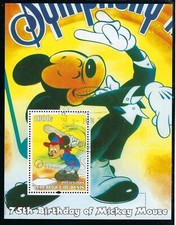 2004 - Benin, coppia di foglietti, 75° compleanno Topolino con soggetto Baseball