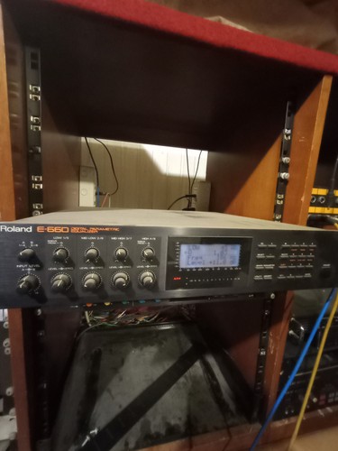 Roland 660 equalizzatore - e,