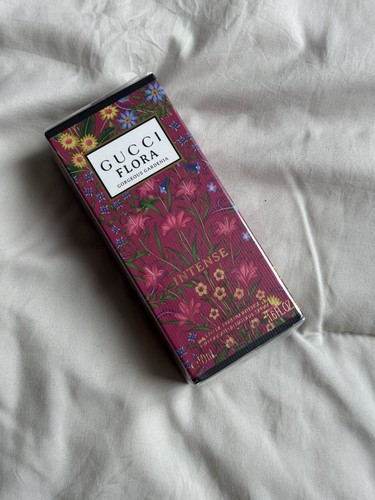 Gucci flora gorgeous - flora, gardenia