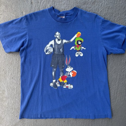 Vintage looney tunes nike - tunes,