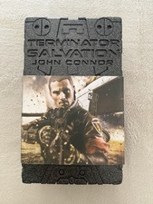 Hot toys terminator salvation - hot,