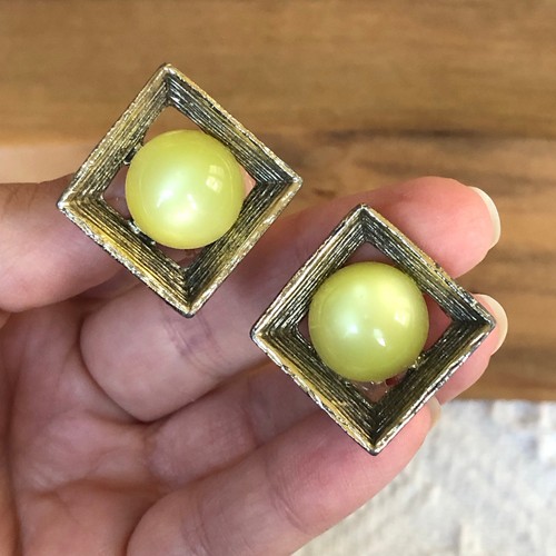 Vtg 1950s moonglow lucite - vtg,